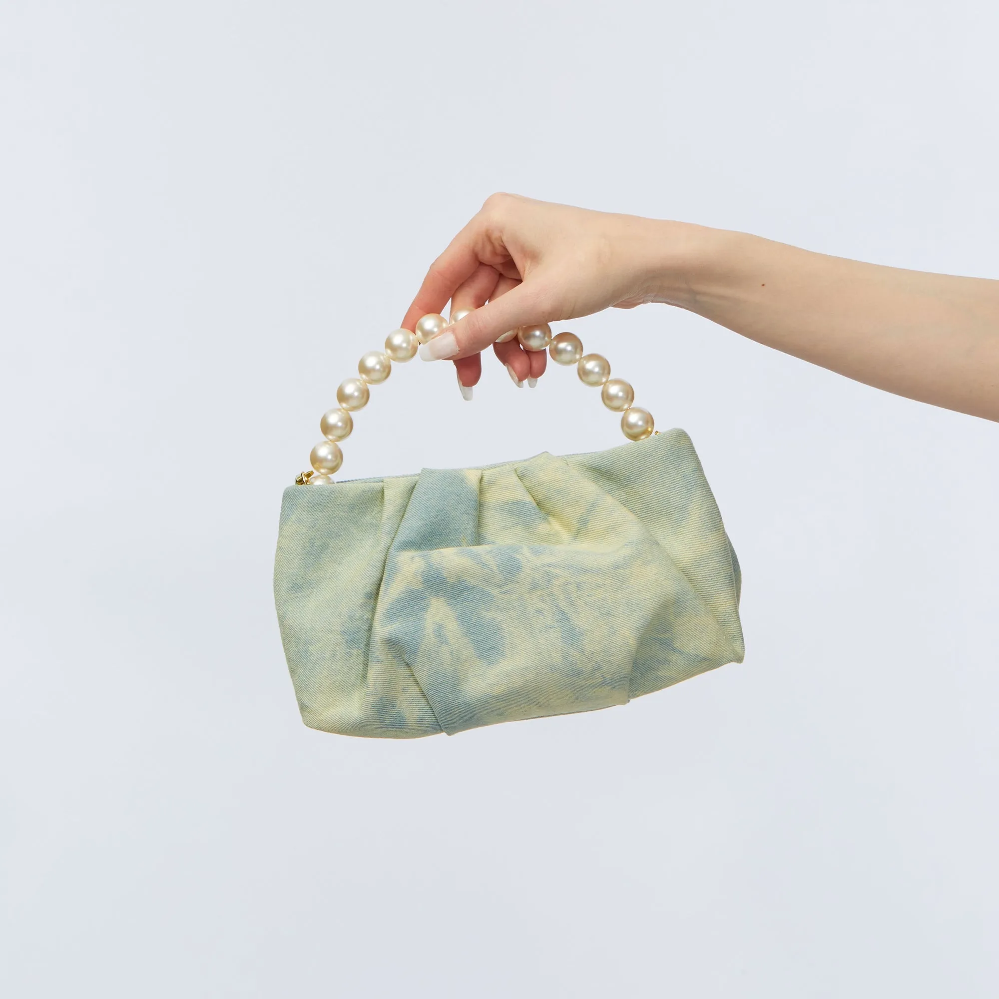 FADED DENIM MARLOWE DENIM POUCH