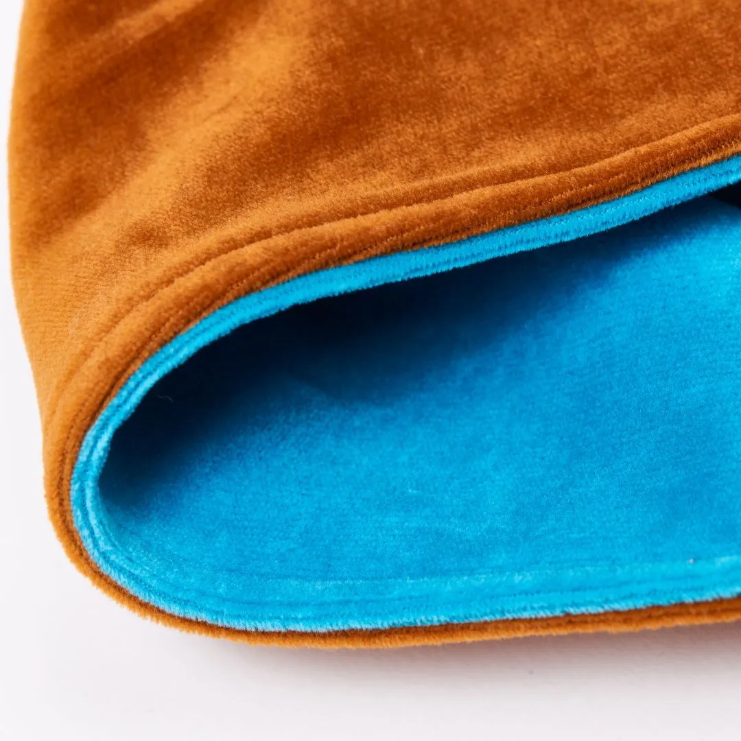 Sweat hoodie "Nicki Caramel | Nicki Pagoda Blue" - 100% organic cotton